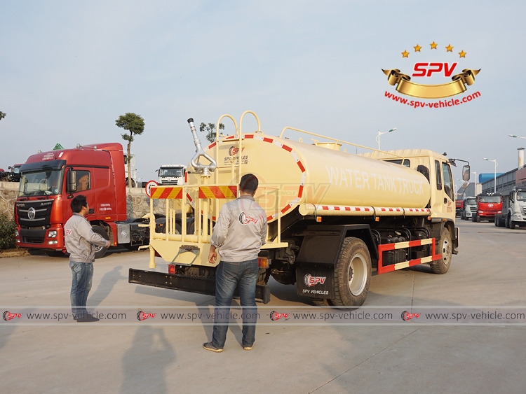 Water Sraying Truck ISUZU - Testing